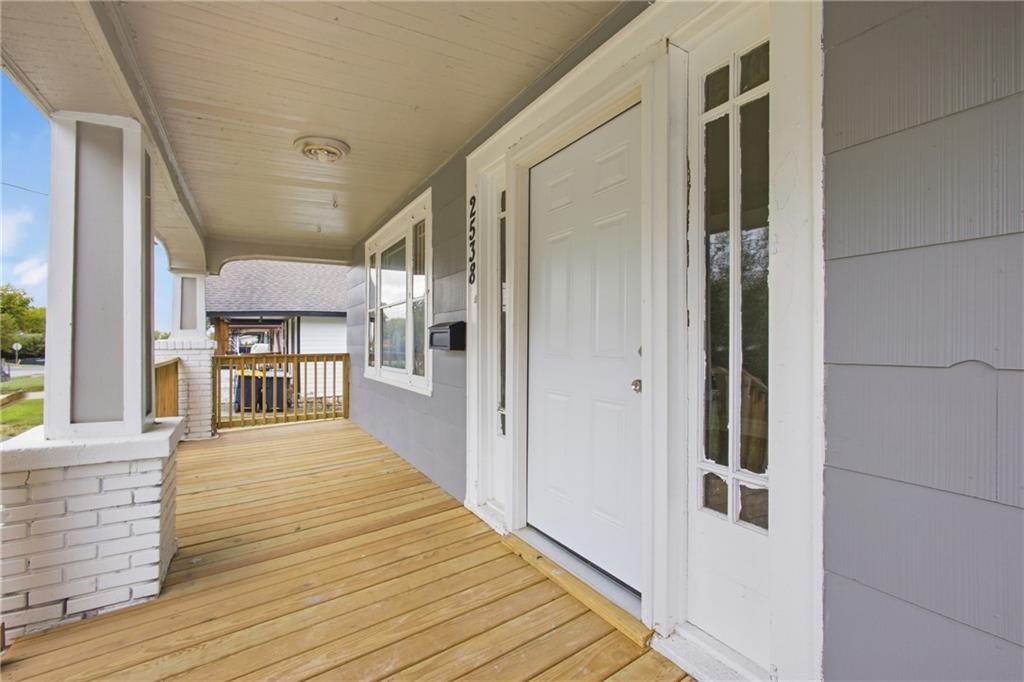 2538 Quincy Ave photo 2