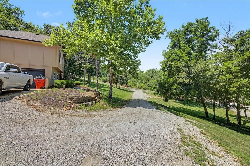 401 S Minter Rd photo 4