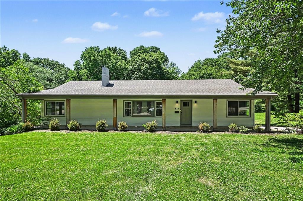 613 E Red Road photo 1